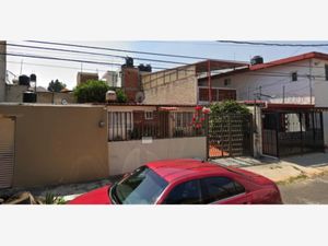 Casa en venta en Esperanza 9, San Lucas Tepetlacalco Ampliación, 54050  Tlalnepantla de Baz, Méx., México. Academia Maddox, Sam's Club Satélite,  Walmart Satélite