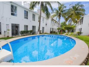 Casas en venta en Paraíso Villas, 77533 Cancún, ., México