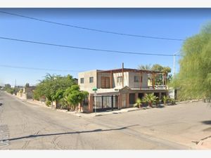 Casas en venta en C. Calera, Zacatecas, Mexicali, ., México, 21070