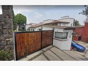 Casa en Venta en San Nicolás Totolapan La Magdalena Contreras