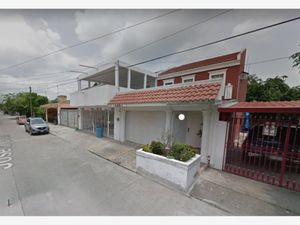 Casas en venta en Ejido Arroyo del Maiz, Poza Rica de Hidalgo, Ver.,  México, 93230