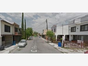 Casa en venta en Ancón del Huajuco, 64820 Monterrey, ., México. Colegio  Juan Pablo II, Instituto Educativo Albert Einstein. , Walmart Chapultepec