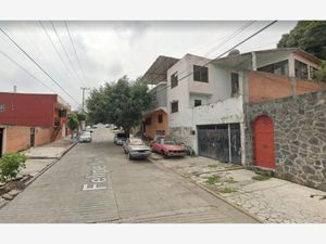 Casa en venta en Bello Horizonte, Cuernavaca, Mor., México. London School  Secundaria, GINECOLOGIA OBSTETRICIA COLPOSCOPIA Dra. Blanca Sánchez,  Antonio Barona