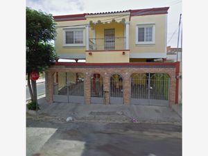 Inmuebles y propiedades más caros con línea telefónica en Las Torres, Cd  Juárez, Chih., México