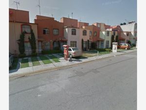 Casa en Venta en Cofradía de San Miguel Cuautitlán Izcalli