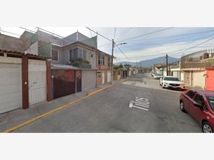 Casa en Venta en Villa de las Flores 2a Sección (Unidad Coacalco) Coacalco de Berriozábal