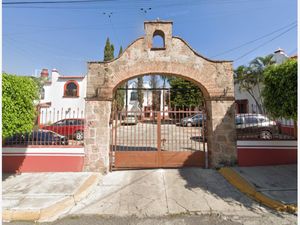 Casa en Venta en Colonial Tlaquepaque San Pedro Tlaquepaque