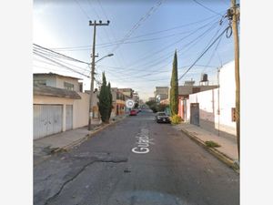 Casa en Venta en Loma Bonita Nezahualcóyotl