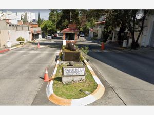 Casa en Venta en Jardines de la Herradura Huixquilucan