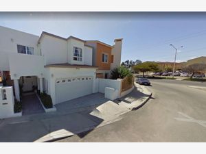 Casa en Venta en Loma Dorada Ensenada