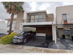 Casa en Venta en Cumbres del Lago Querétaro