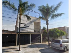 Casa en Venta en Insurgentes 1a Secc Guadalajara