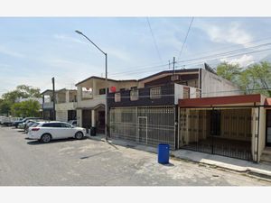 Casa en Venta en Las Flores Monterrey