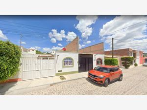 Casa en Venta en Granjas Banthi San Juan del Río