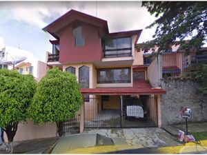 Casa en Venta en Paseos del Bosque Naucalpan de Juárez