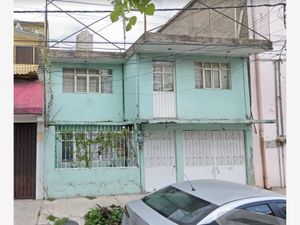 Casa en Venta en Metropolitana Tercera Sección Nezahualcóyotl