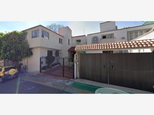 Casa en Venta en Lomas Verdes 4a Sección Naucalpan de Juárez