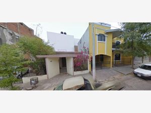 Casa en Venta en Los Pinos Culiacán