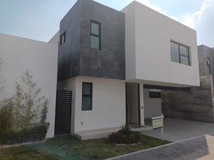 Casa en Venta en San Gaspar Tlahuelilpan Metepec