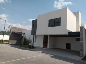 Casa en Venta en San Gaspar Tlahuelilpan Metepec