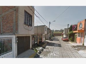 Casa en Venta en Residencial Las Palmas Metepec