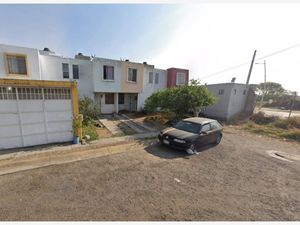 Casa en Venta en Valle Dorado Tlajomulco de Zúñiga