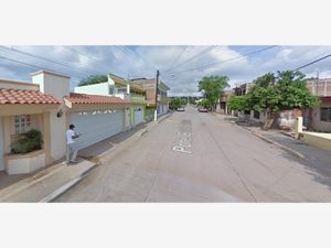 Casa en Venta en Lazaro Cardenas Culiacán