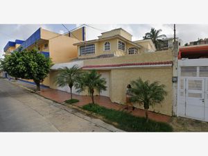 Casa en Venta en Petrolera Coatzacoalcos