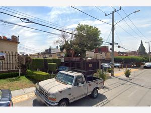 Casa en Venta en Valle de las Pirámides Tlalnepantla de Baz