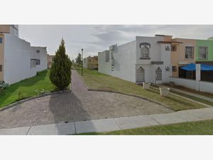 Casa en Venta en Villa Fontana San Pedro Tlaquepaque