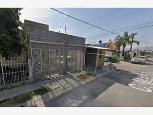 Casa en Venta en Hacienda Santa Fe Tlajomulco de Zúñiga