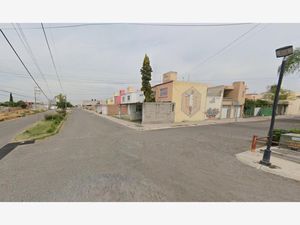 Casa en Venta en Ferrocarriles Sección Rinconada Santa Anita Querétaro