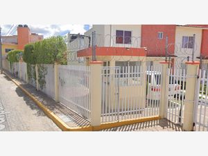 Casa en Venta en Granjas Banthi San Juan del Río