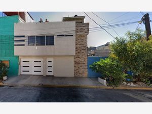 Casa en Venta en Ampliación La Perla Reforma Nezahualcóyotl