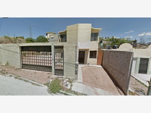 Casa en Venta en La Muralla Nogales