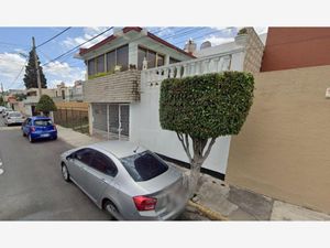 Casa en Venta en Jardines de Boulevares Naucalpan de Juárez