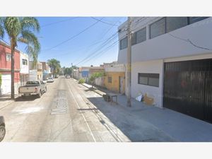 Casa en Venta en Postes Cuates (Federalismo) Guadalajara