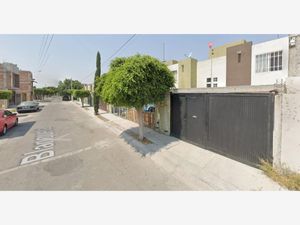 Casa en Venta en Los Olivos Residencial Celaya