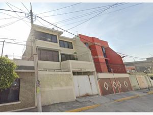 Casa en Venta en Jardines de Casa Nueva Ecatepec de Morelos