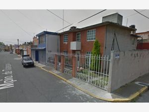 Casa en Venta en Izcalli Cuauhtémoc III Metepec