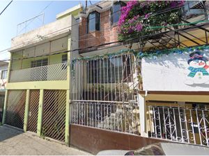 Casa en Venta en Emiliano Zapata Fraccionamiento Popular Coyoacán