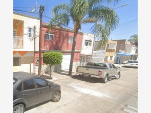 Casa en Venta en Postes Cuates (Federalismo) Guadalajara