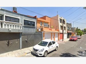 Casa en Venta en Nueva Vallejo Gustavo A. Madero