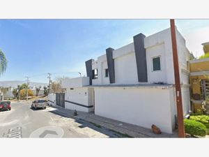 Casa en Venta en Cerradas de Cumbres Monterrey