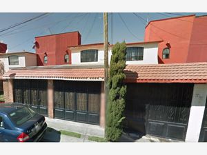 Casa en Venta en San Mateo Oxtotitlan Toluca