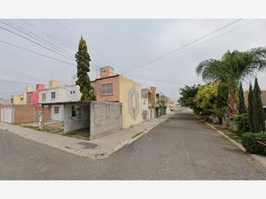 Casa en Venta en Ferrocarriles Sección Rinconada Santa Anita Querétaro