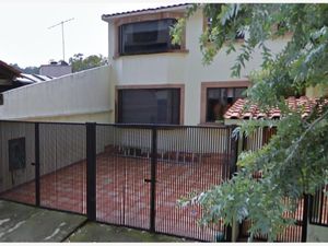 Casa en Venta en Vista del Valle Sección Bosques Naucalpan de Juárez