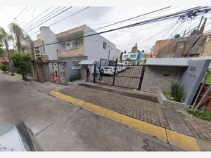 Casa en Venta en Jardines El Sauz Guadalajara