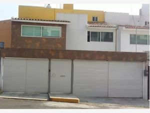 Casa en Venta en Lomas de Guadalupe Álvaro Obregón