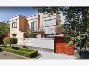 Casa en Venta en Del Carmen Coyoacán